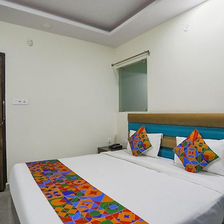Fabhotel Sm Palace Chinhat Exteriér fotografie