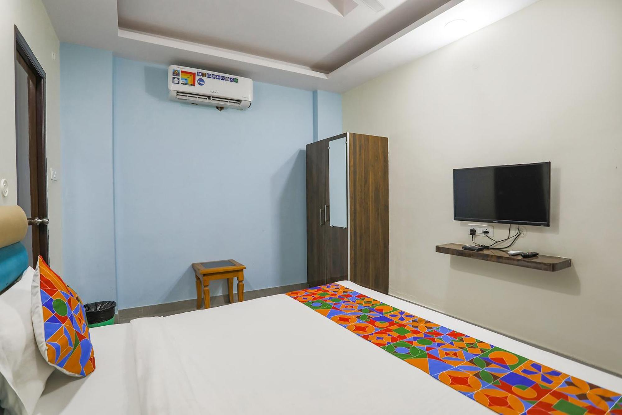 Fabhotel Sm Palace Chinhat Exteriér fotografie